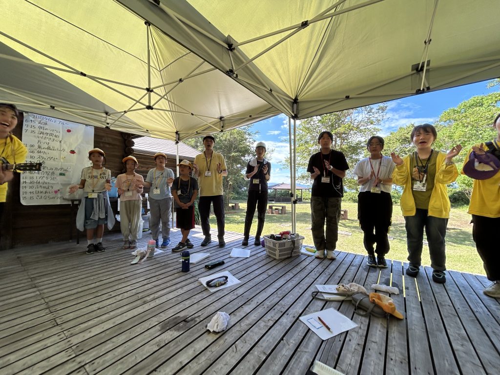 自然体験学習のすすめ / 近江の子リーダー養成研究会 実践マニュアル自然体験学習のすすめ: 近江の子教育キャンプin